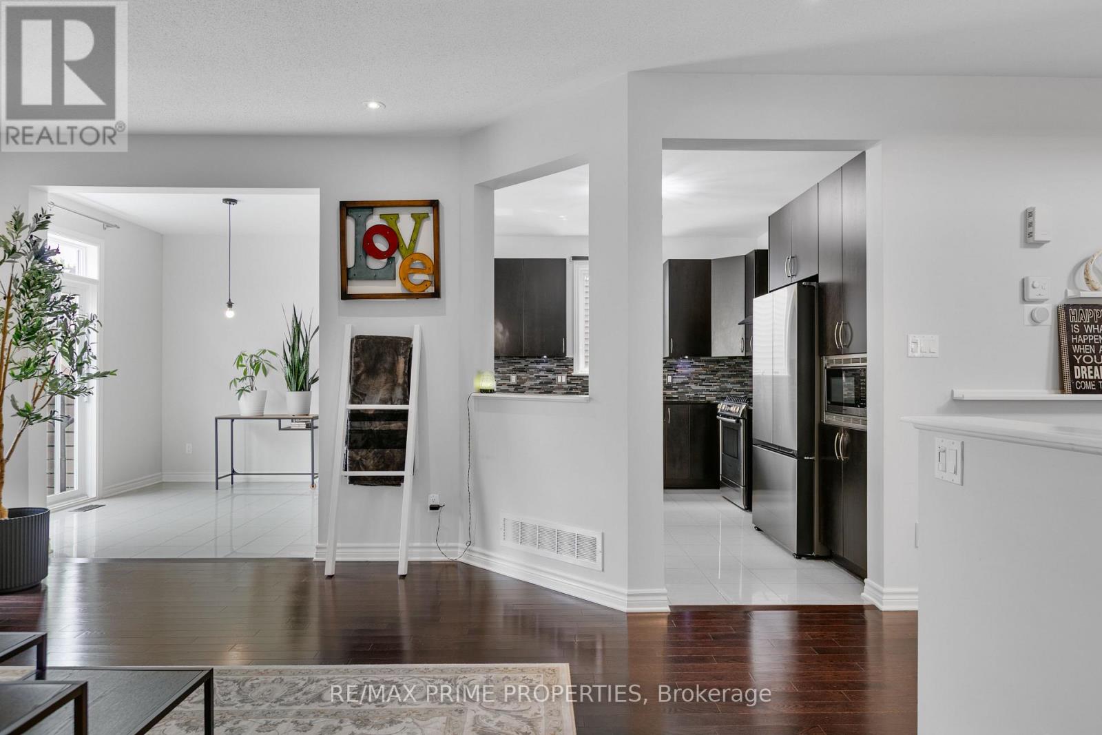 526 Golden Sedge Way, Ottawa, Ontario  K1T 0G3 - Photo 17 - X12487830