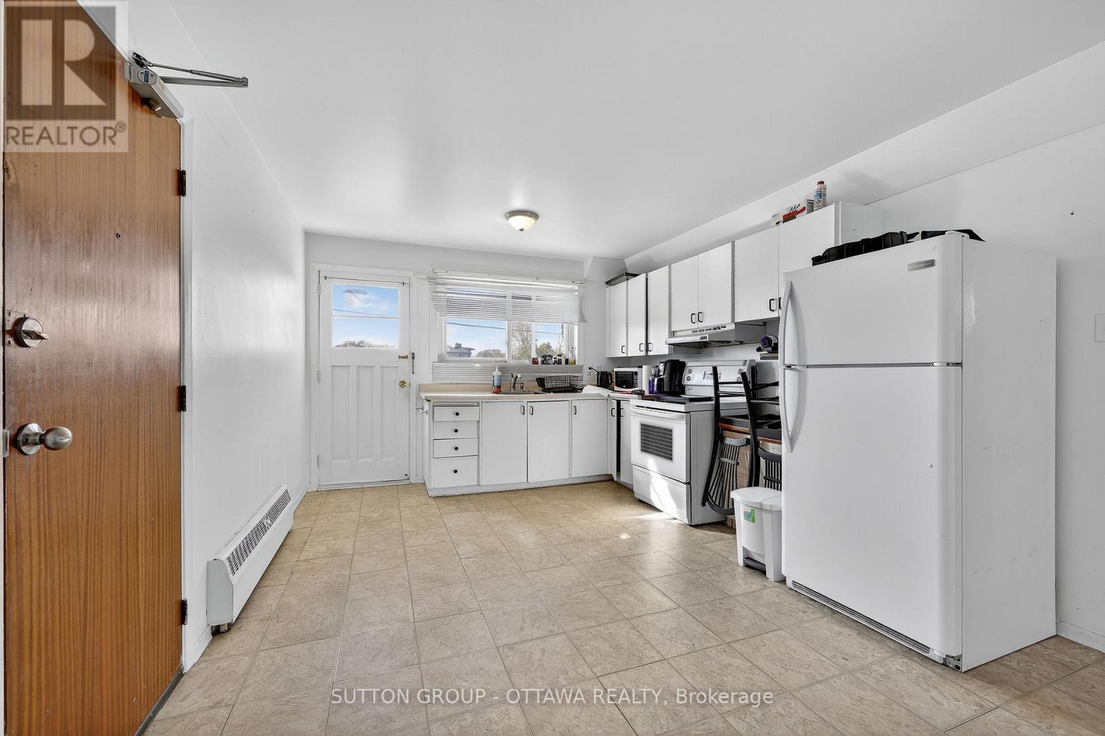 370 Belisle Street, Ottawa, Ontario  K1L 6V2 - Photo 16 - X12488422