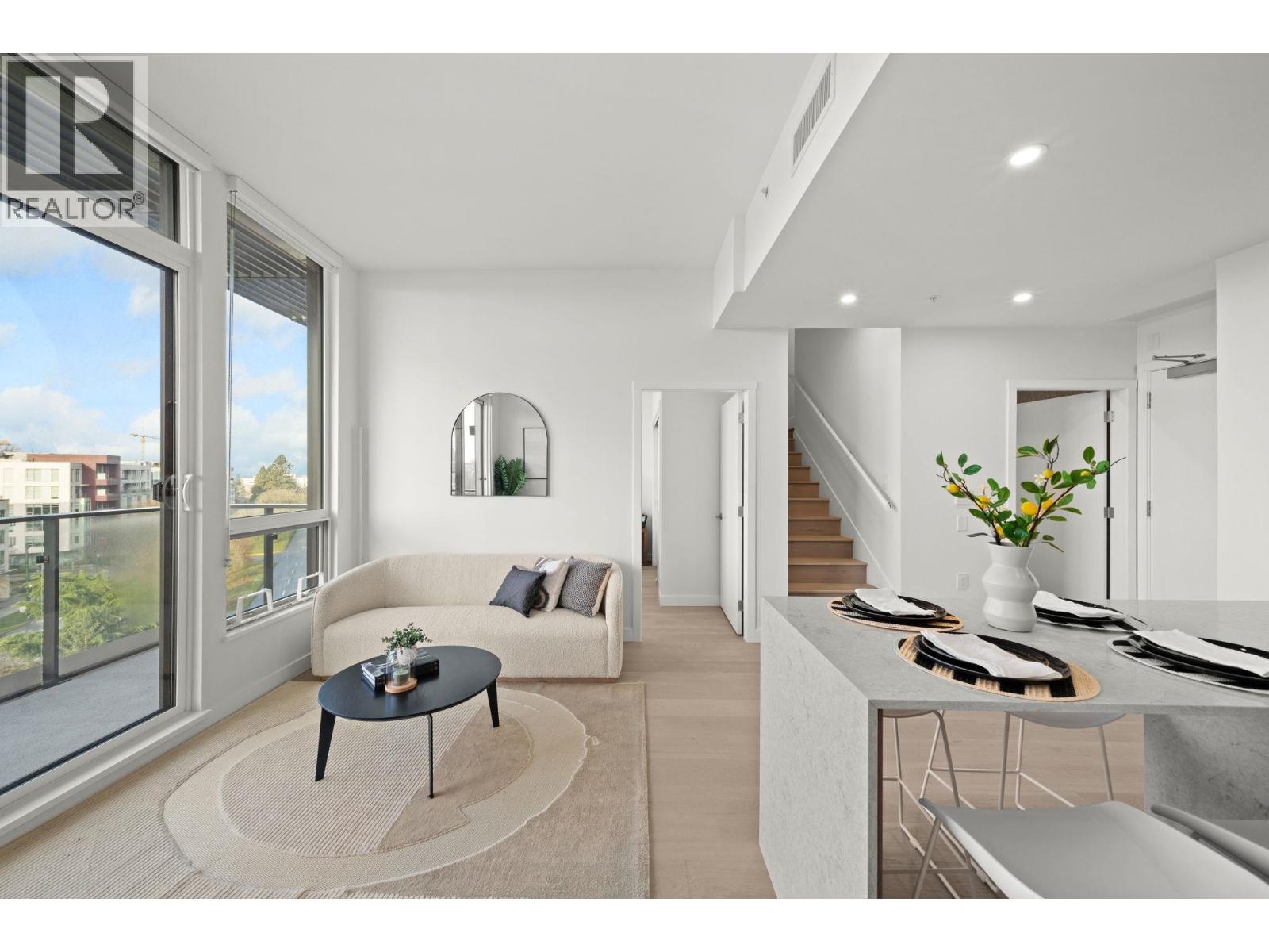 605 5212 Cambie Street, Vancouver, British Columbia  V5Z 2Z7 - Photo 2 - R3077010