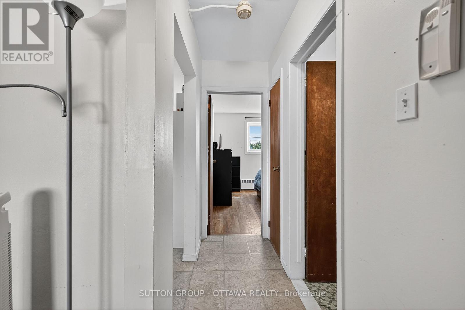 370 Belisle Street, Ottawa, Ontario  K1L 6V2 - Photo 22 - X12488422