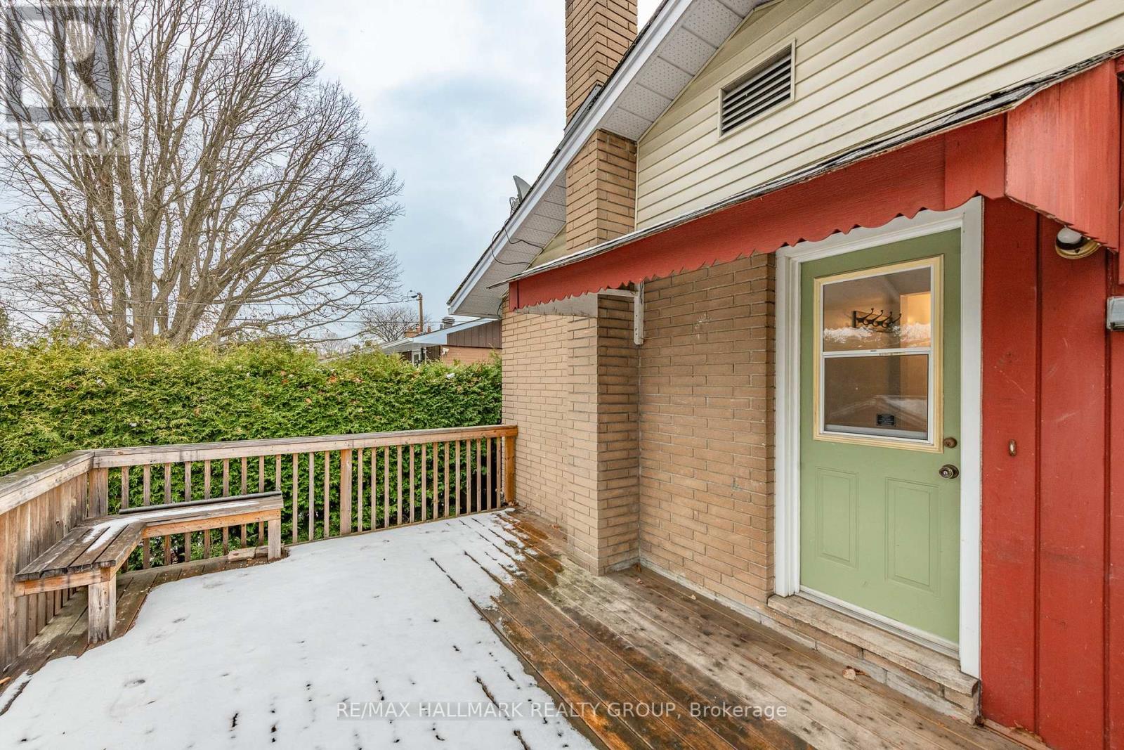 71 Viewmount Drive, Ottawa, Ontario  K2G 3B9 - Photo 45 - X12553956