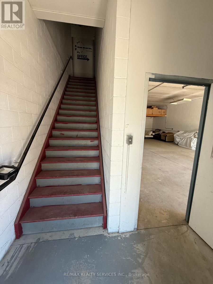 3 - 1033 Pattullo Avenue, Woodstock, Ontario  N4V 1C8 - Photo 3 - X12668644