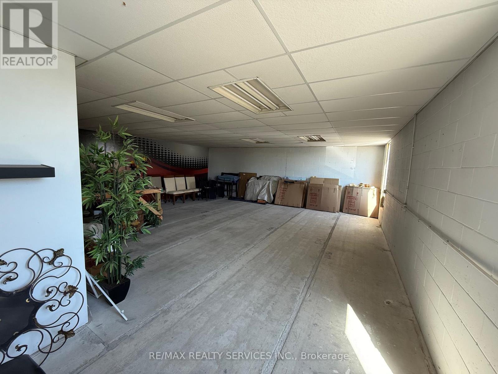 3 - 1033 Pattullo Avenue, Woodstock, Ontario  N4V 1C8 - Photo 4 - X12668644