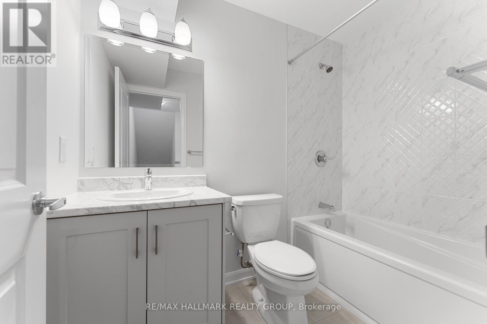 1023 Creekway Private, Ottawa, Ontario  K2T 0R8 - Photo 16 - X12554286