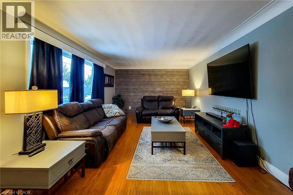 77 Tenth Avenue, Brantford, Ontario  N3S 1G5 - Photo 15 - 40796825