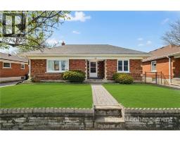 77 TENTH Avenue, brantford, Ontario