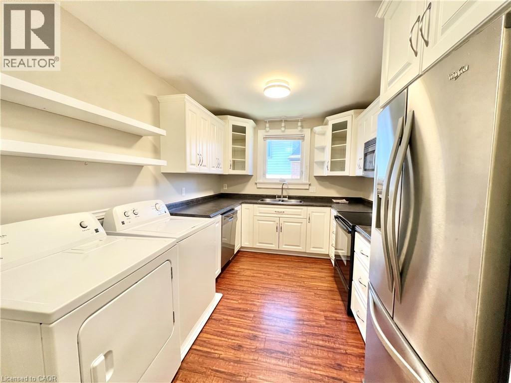 336 Rolling Meadows Drive Unit# 1, Kitchener, Ontario  N2N 2V5 - Photo 3 - 40796819