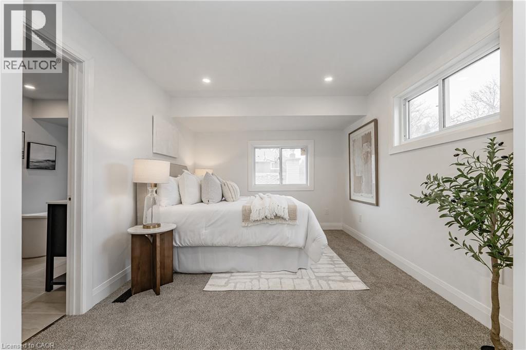 87 Lafayette Drive, St. Catharines, Ontario  L2N 6C5 - Photo 16 - 40796811