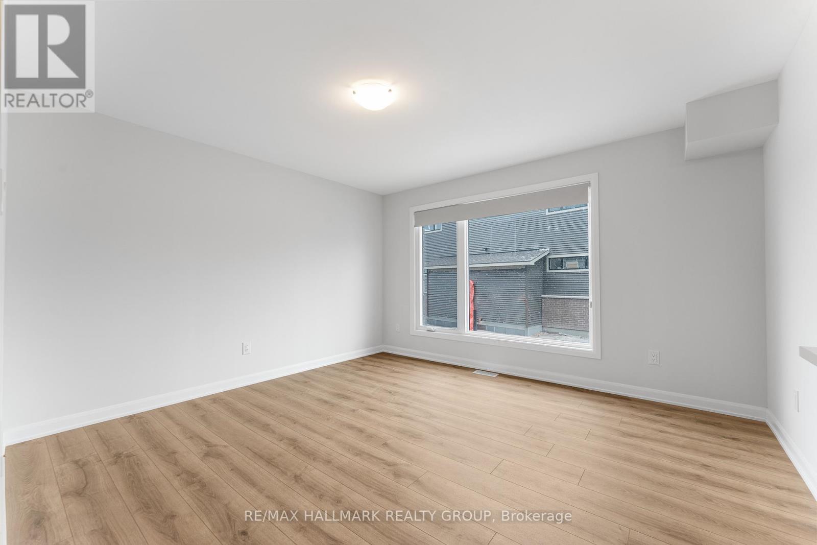 1023 Creekway Private, Ottawa, Ontario  K2T 0R8 - Photo 6 - X12554286
