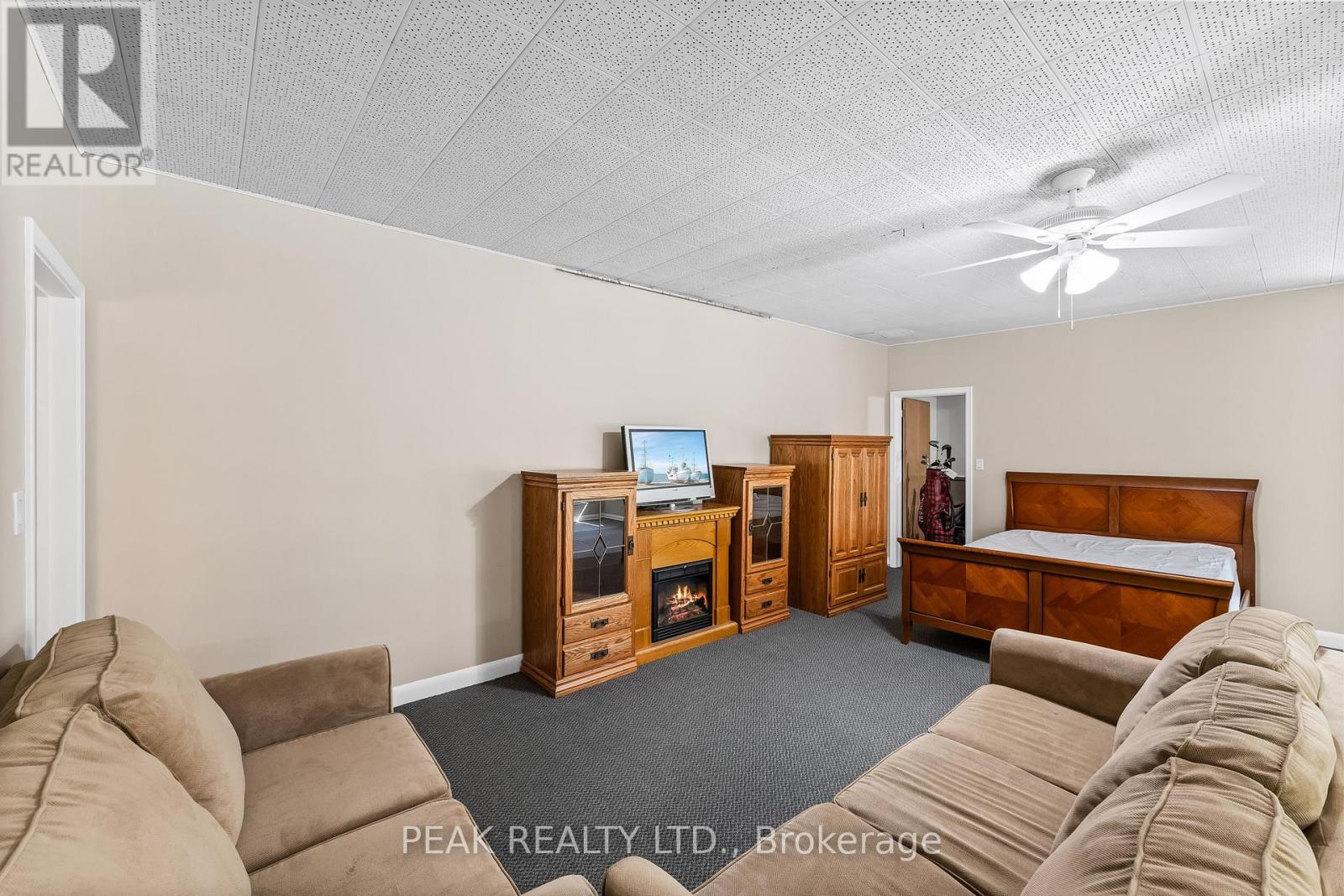 1812 Frontenac Road, Greater Madawaska, Ontario  K0J 2R0 - Photo 22 - X12673344