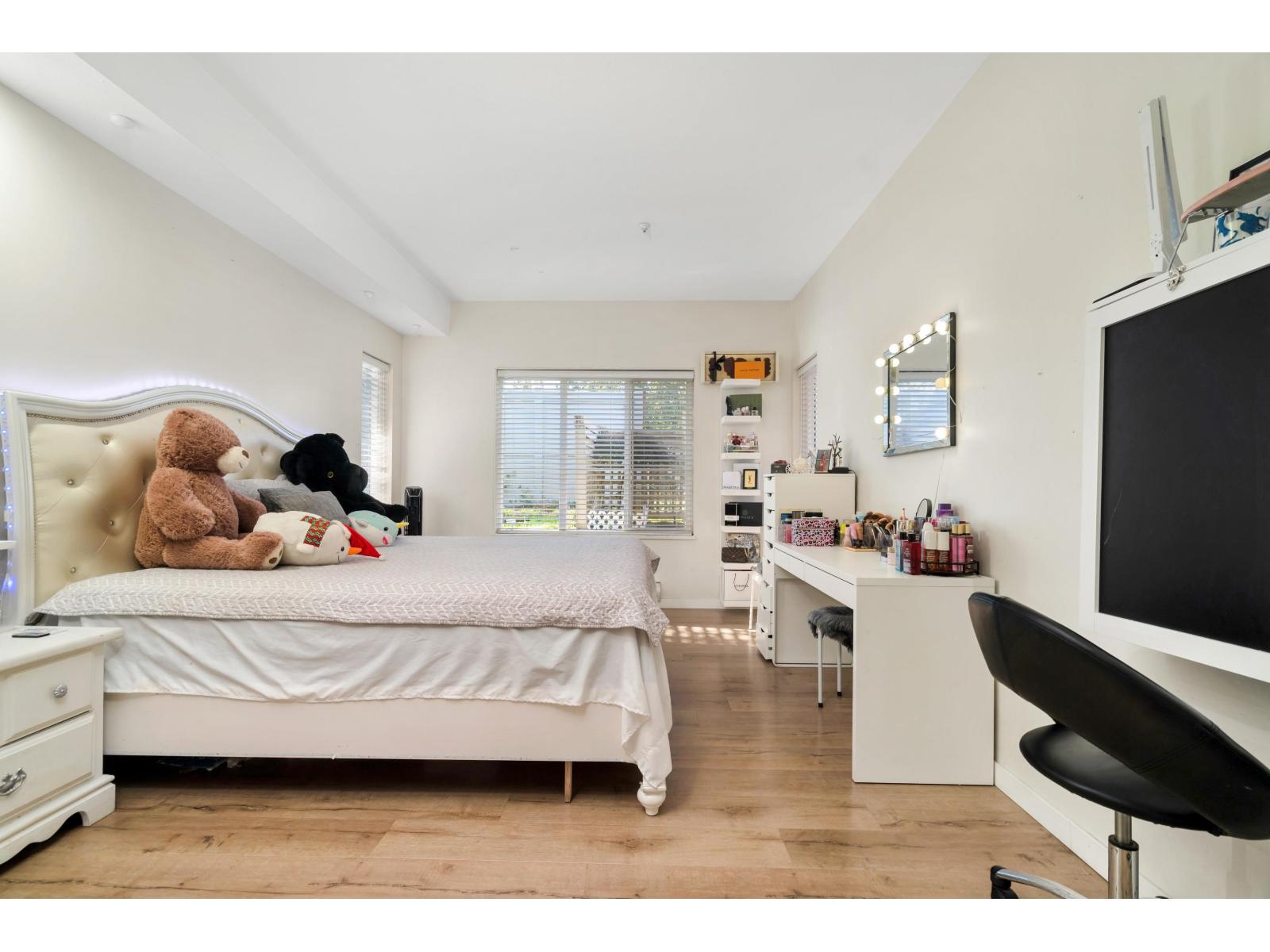 106 10675 138a Street, Surrey, British Columbia  V3T 4L2 - Photo 5 - R3076125