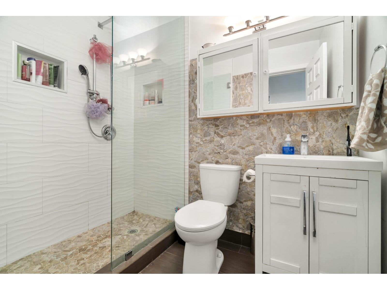 106 10675 138a Street, Surrey, British Columbia  V3T 4L2 - Photo 17 - R3076125