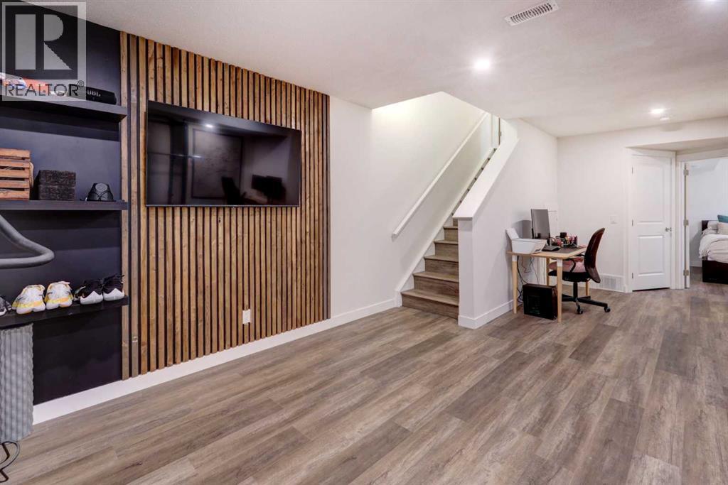 1601 Chinook Gate Drive Sw, Airdrie, Alberta  T4B 5J4 - Photo 27 - A2270826