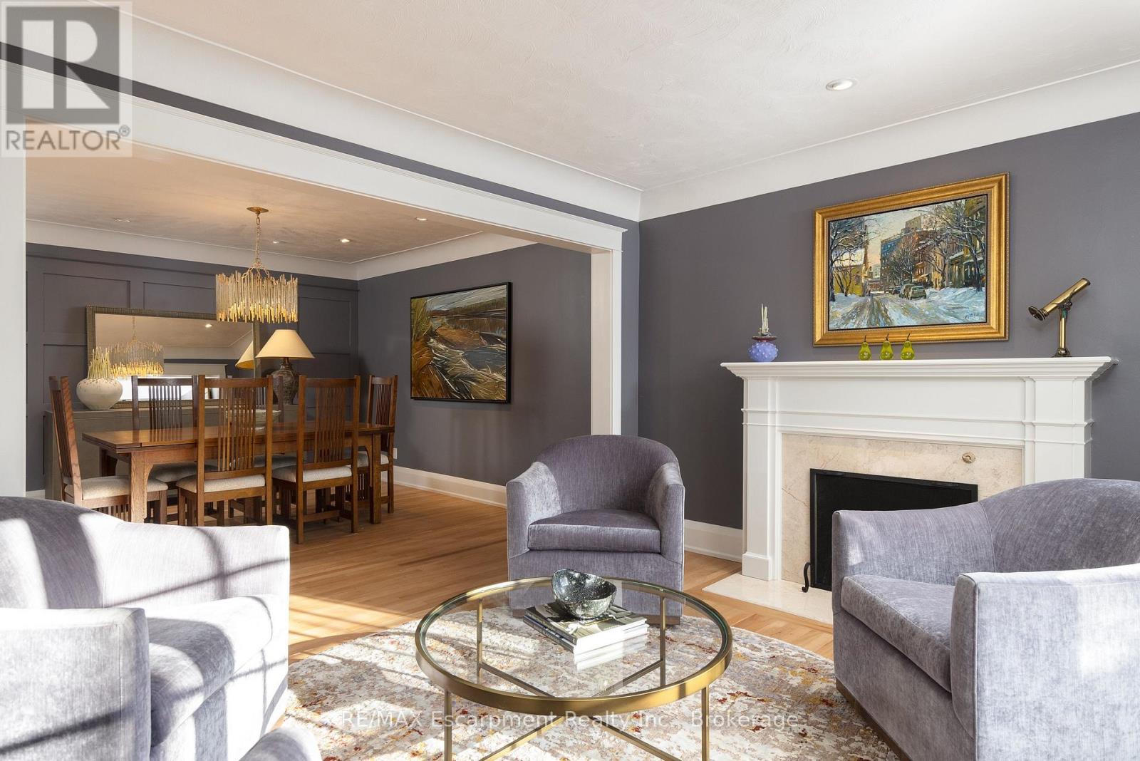 247 Douglas Avenue, Oakville, Ontario  L6J 3S2 - Photo 12 - W12590500