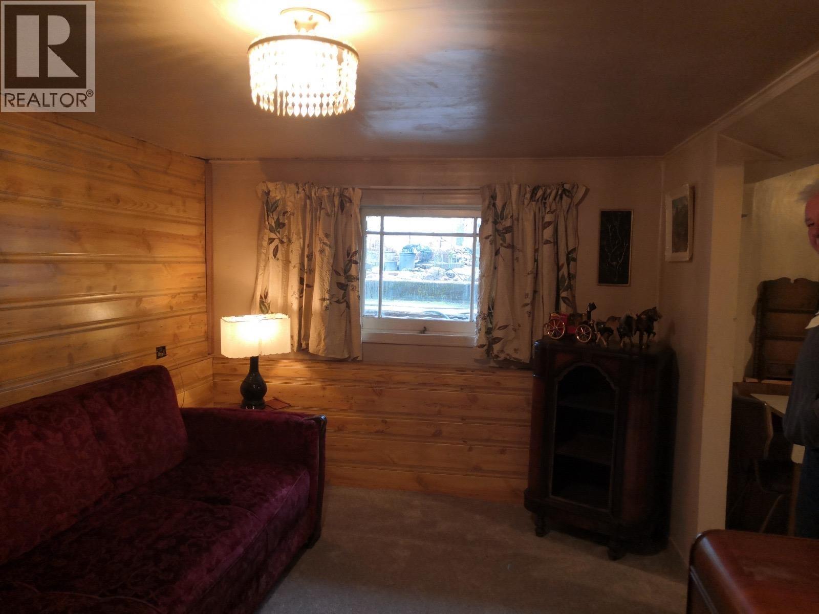 220 Devoy Street, New Westminster, British Columbia  V3L 4E7 - Photo 8 - R3075895