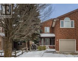 8 MOHICAN DRIVE, Woodstock, Ontario