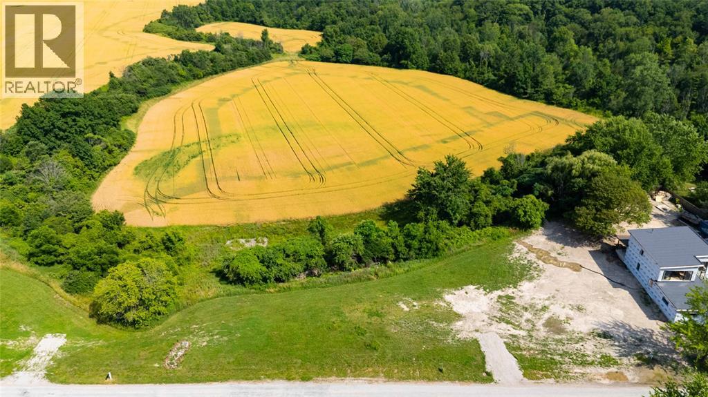 8120 HILLSBORO ROAD Plympton-Wyoming Ontario Canada N0N1J6 2