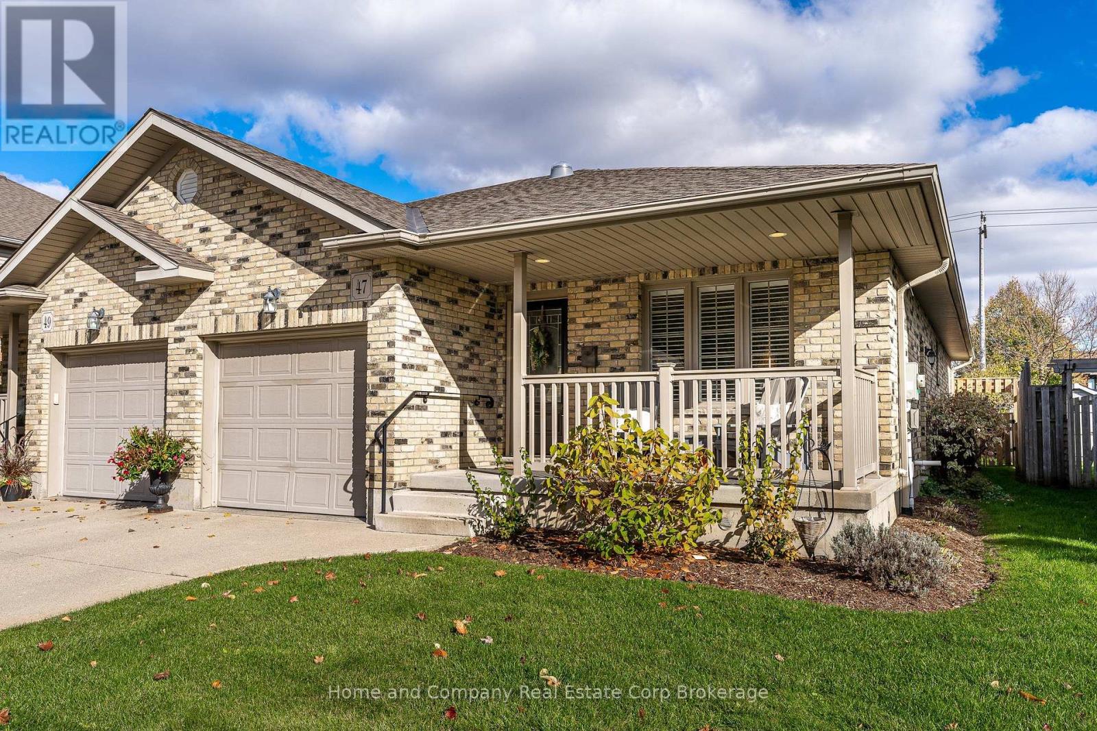 47 Gregory Crescent, Stratford, Ontario  N5A 8A5 - Photo 2 - X12488068