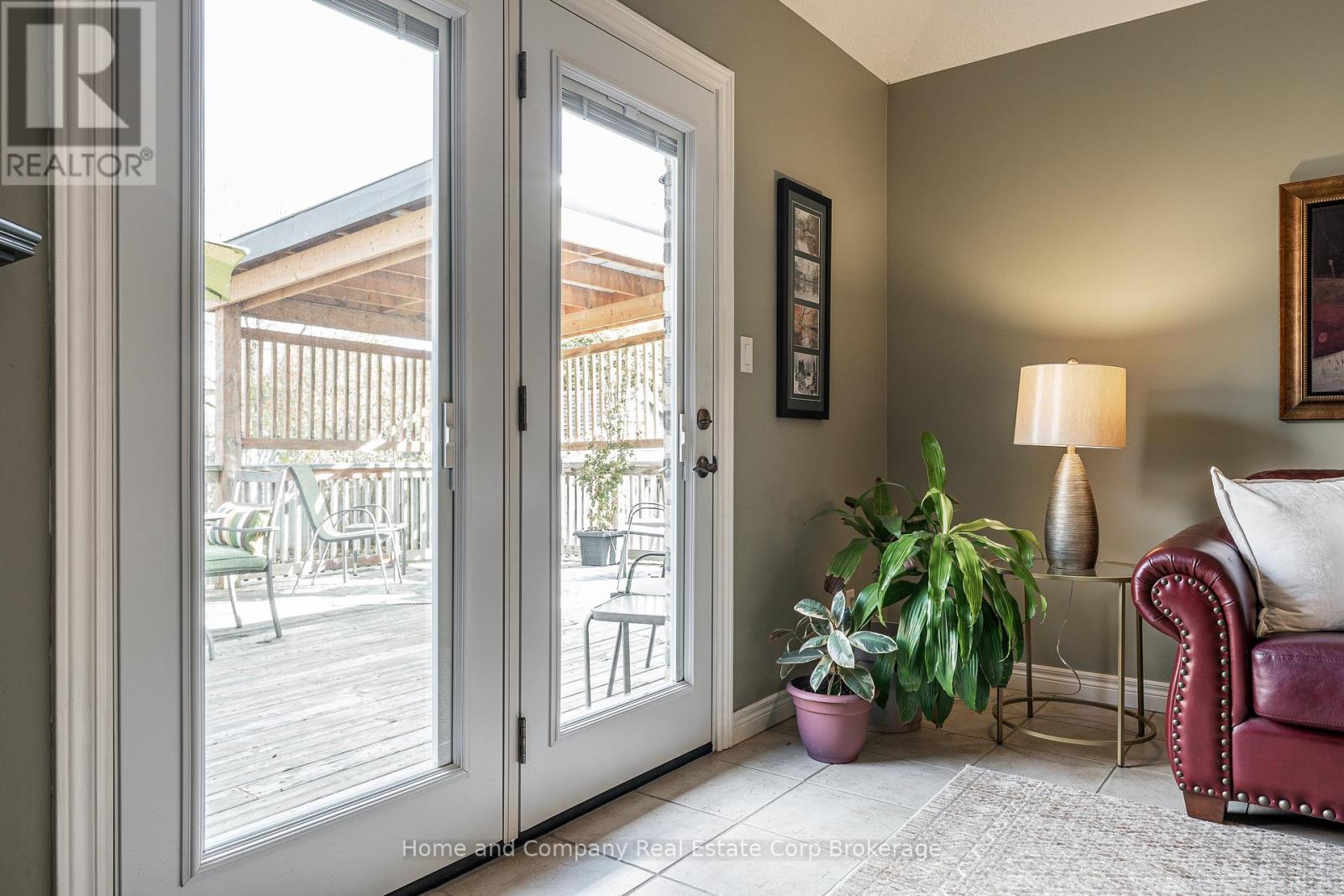 47 Gregory Crescent, Stratford, Ontario  N5A 8A5 - Photo 21 - X12488068