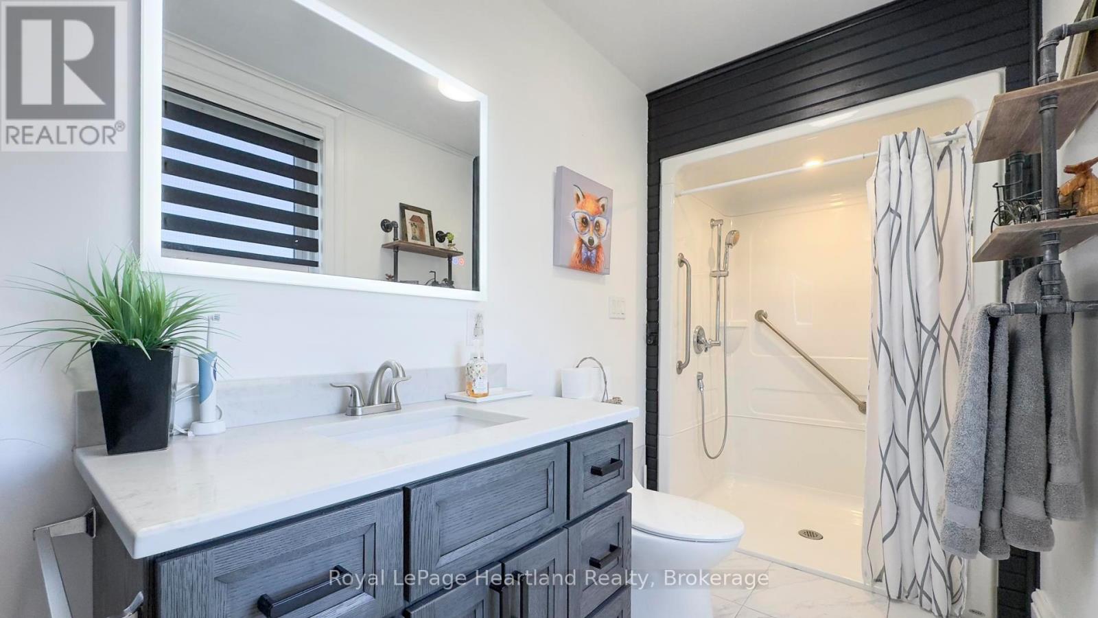 36973 Londesboro Road, Ashfield-Colborne-Wawanosh, Ontario  N7A 3Y1 - Photo 12 - X12488362