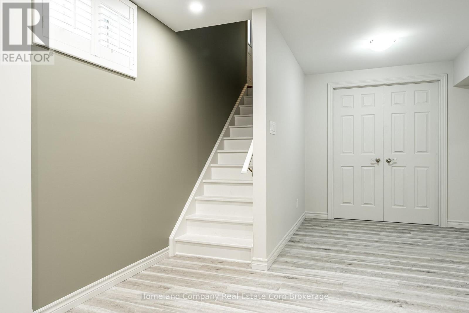 47 Gregory Crescent, Stratford, Ontario  N5A 8A5 - Photo 35 - X12488068