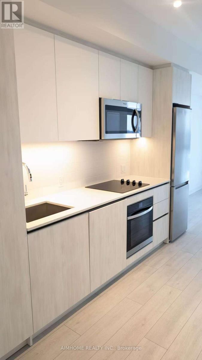 924 - 5858 Yonge Street, Toronto, Ontario  M2M 3T3 - Photo 1 - C12673286