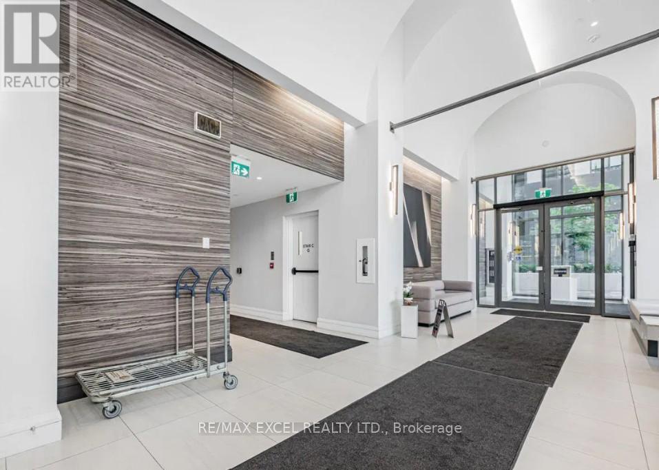 4005 - 39 Roehampton Avenue, Toronto, Ontario  M4P 1P9 - Photo 4 - C12633820