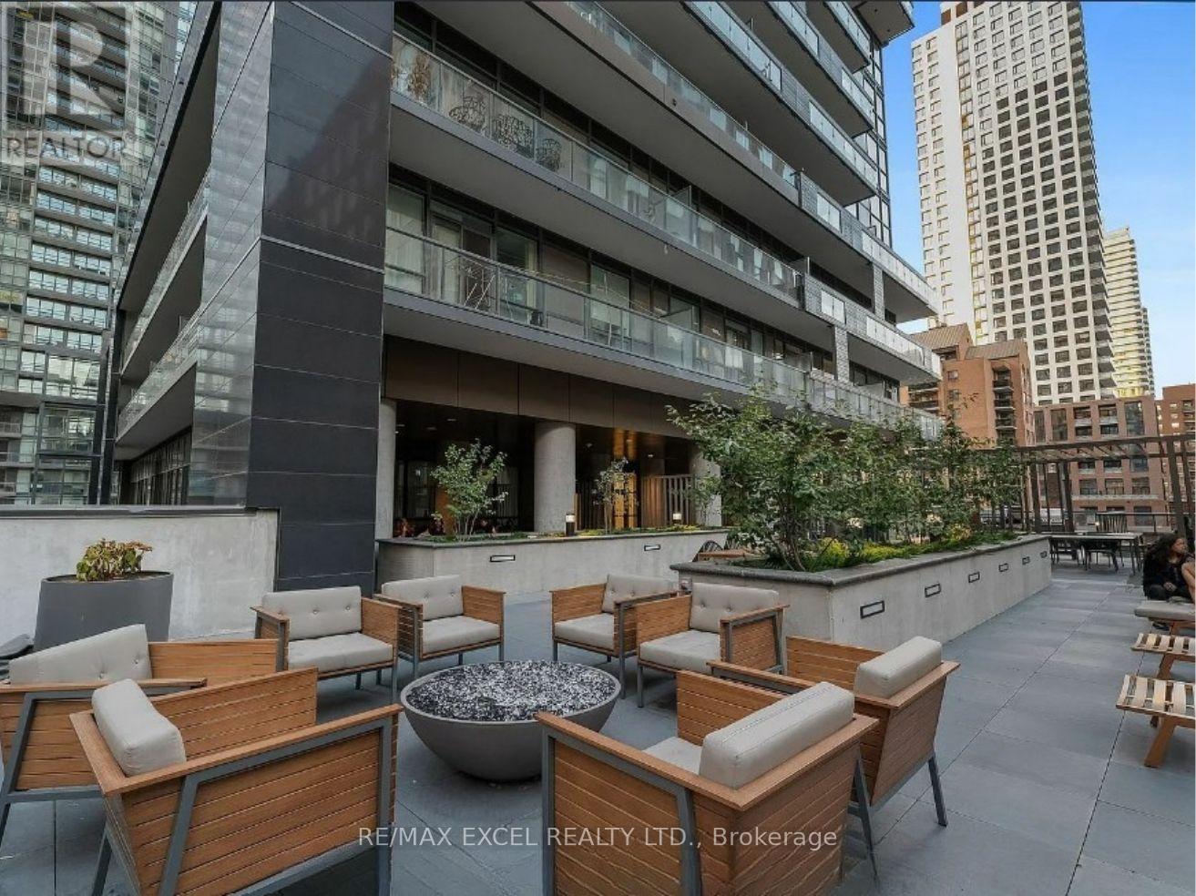 4005 - 39 Roehampton Avenue, Toronto, Ontario  M4P 1P9 - Photo 34 - C12633820