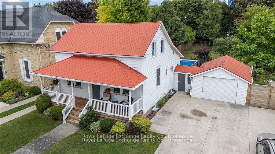 40 GROSVENOR STREET S, Saugeen Shores, Ontario