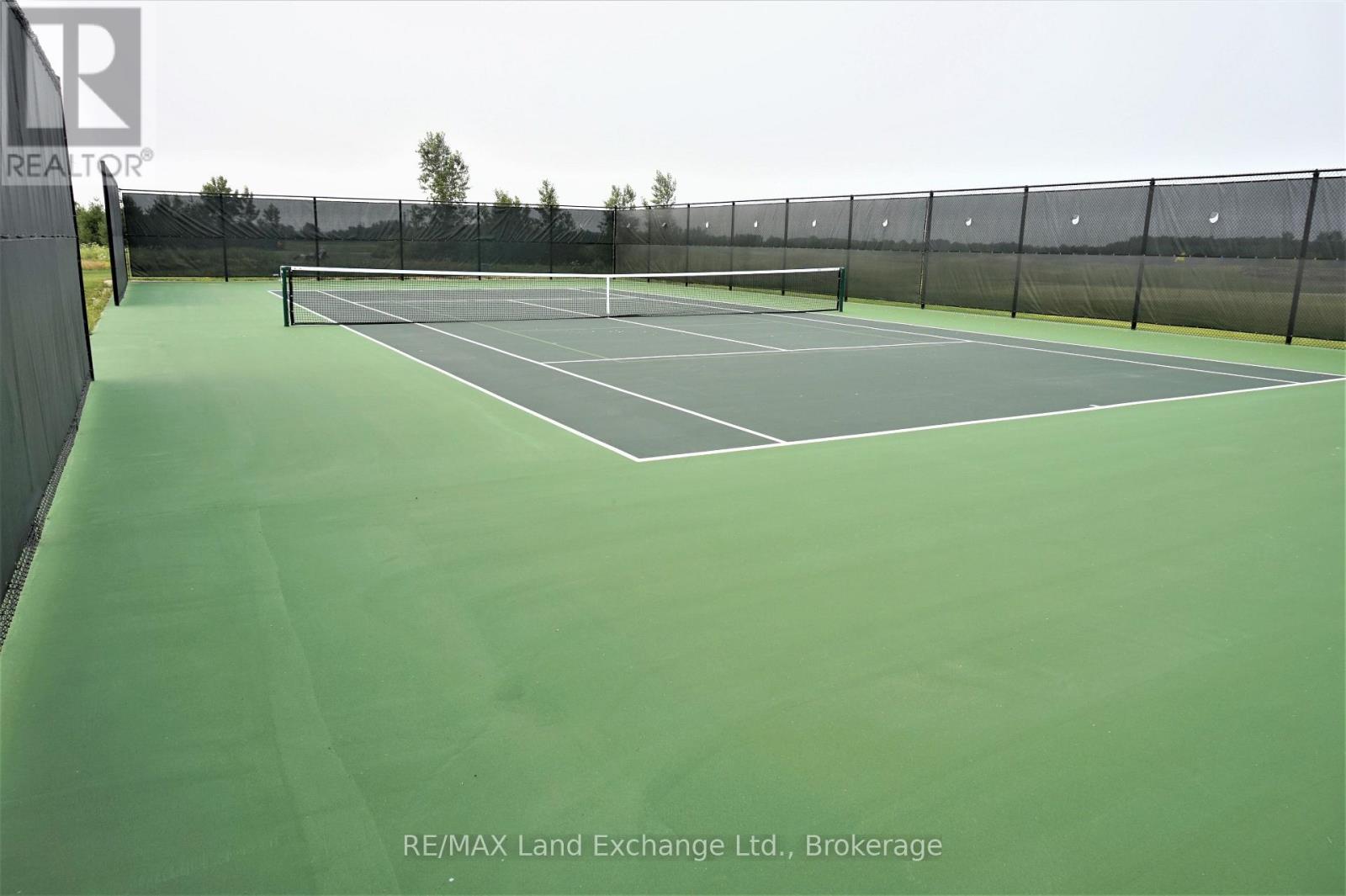 18 - 86 Eagle Court, Saugeen Shores, Ontario N0H 2C3 - Photo 34 - X12554168