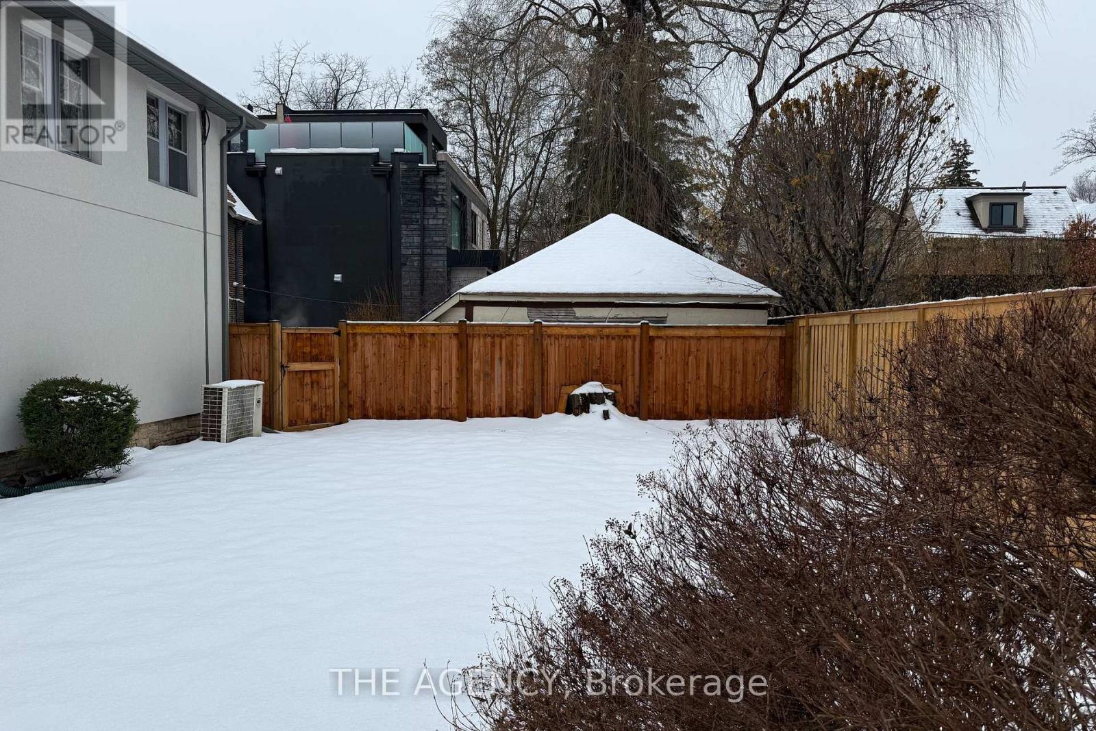 44 Elderwood Drive, Toronto, Ontario  M5P 1X1 - Photo 31 - C12673018