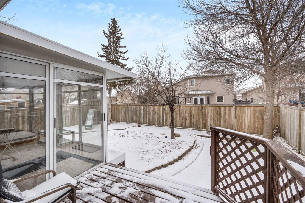46 Manor Haven Drive, Winnipeg, Manitoba  R2N 4J3 - Photo 31 - 202530221