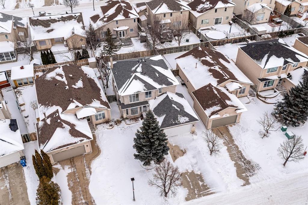 46 Manor Haven Drive, Winnipeg, Manitoba  R2N 4J3 - Photo 41 - 202530221