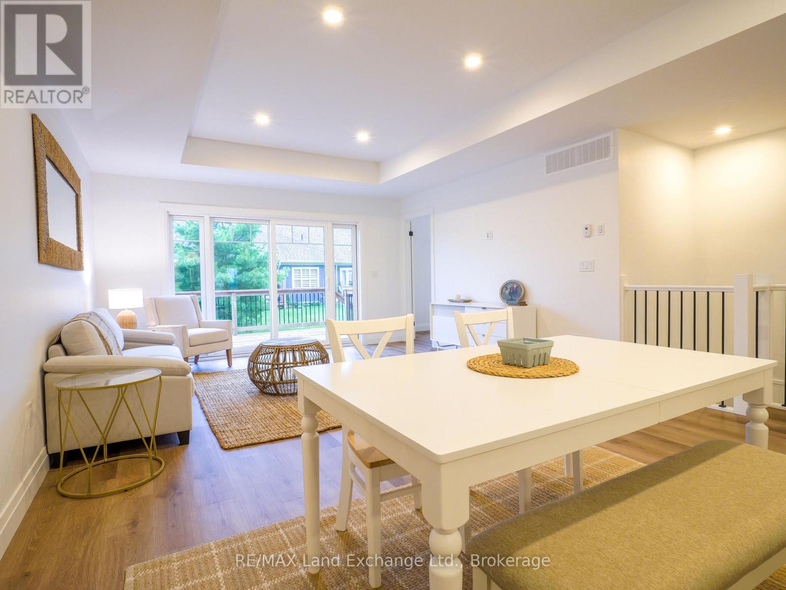 18 - 86 Eagle Court, Saugeen Shores, Ontario N0H 2C3 - Photo 22 - X12554168