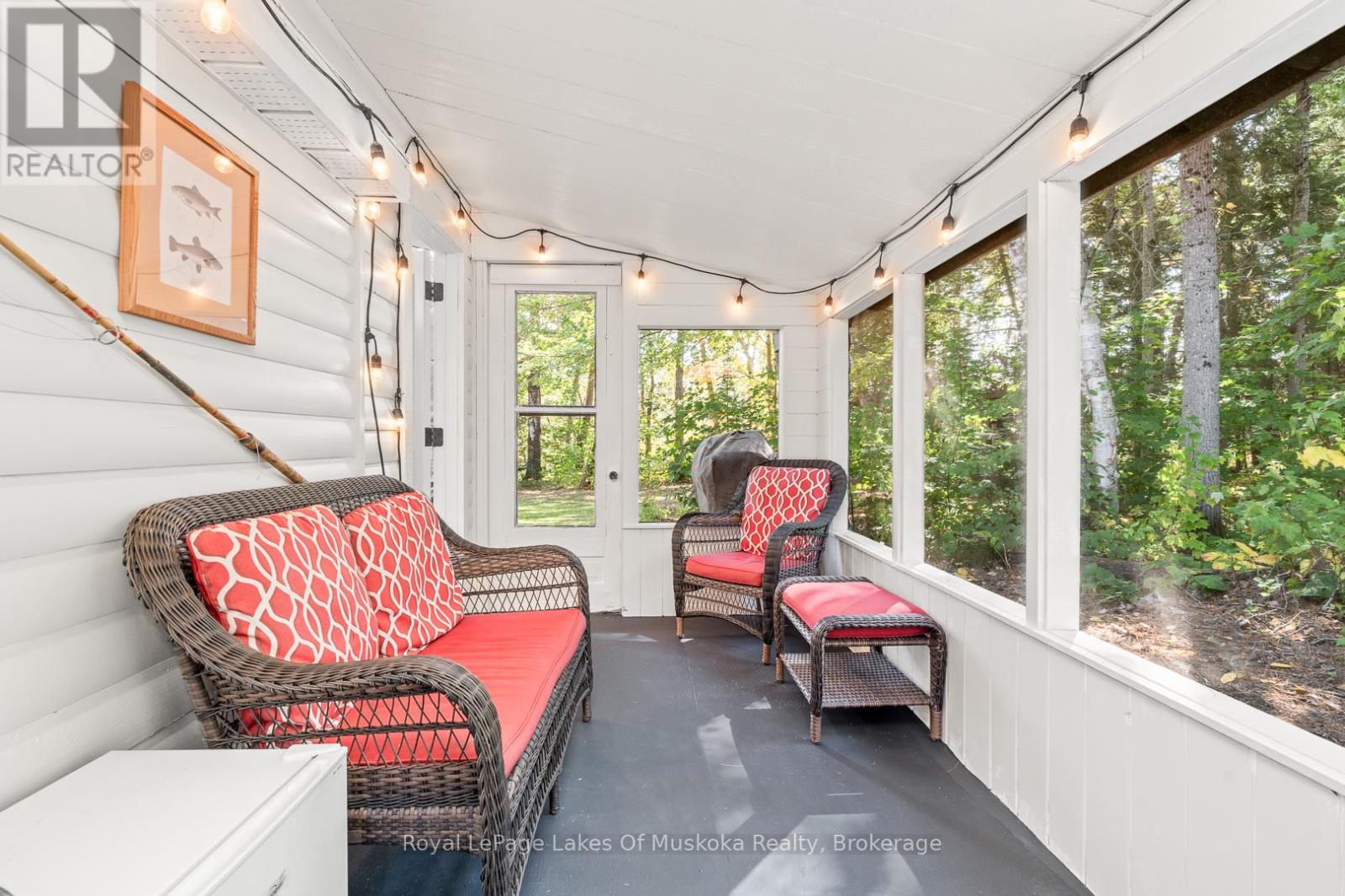 3921 Ravenscliffe Road, Huntsville, Ontario  P1H 2J2 - Photo 12 - X12673216