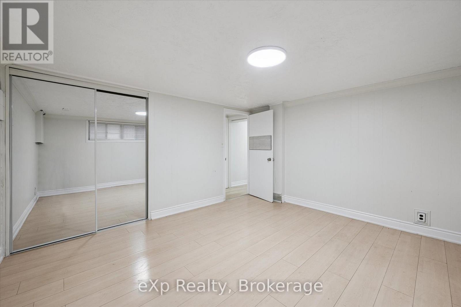 53 Nicklin Crescent, Guelph, Ontario  N1H 5G1 - Photo 39 - X12673166