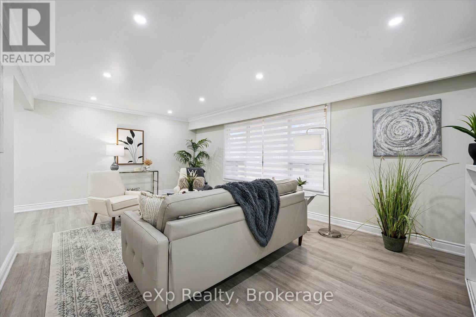 53 Nicklin Crescent, Guelph, Ontario  N1H 5G1 - Photo 8 - X12673166