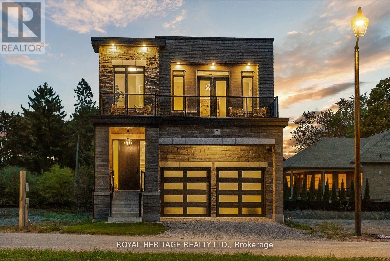 7 INVERLYNN WAY, Whitby, Ontario