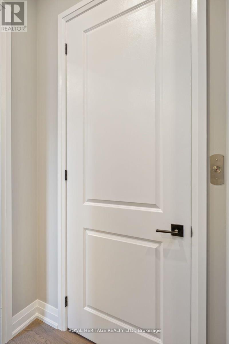 7 Inverlynn Way, Whitby, Ontario  L1N 2S6 - Photo 14 - E12673282