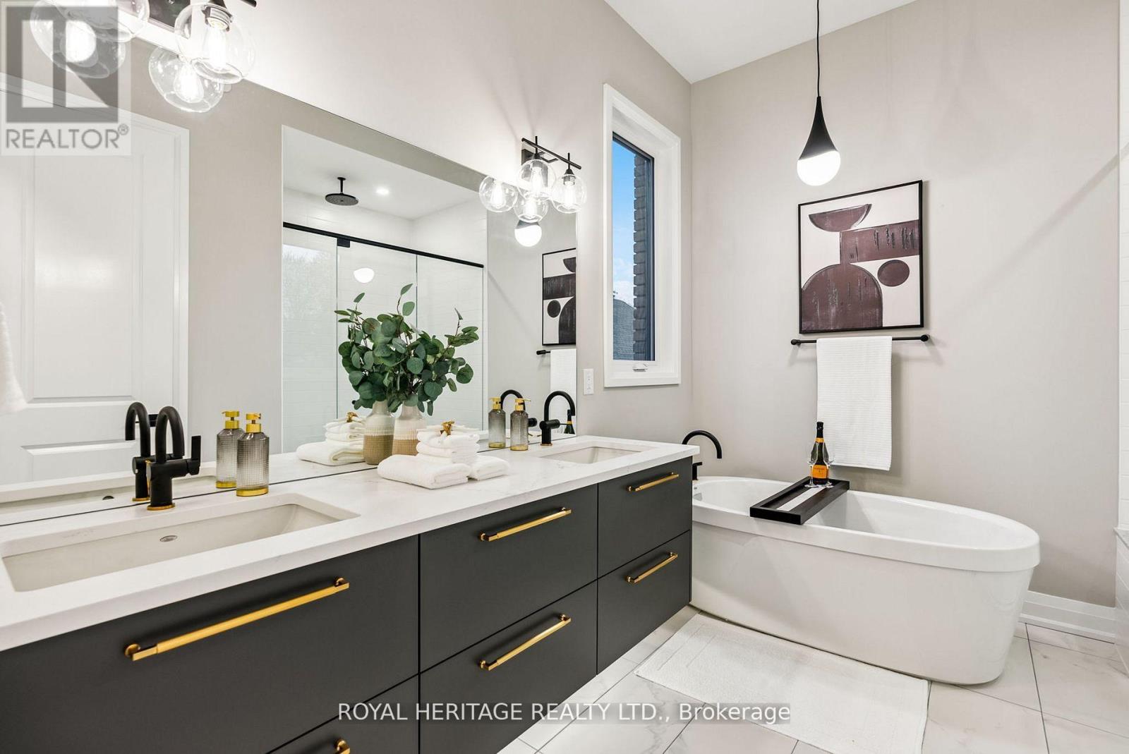 7 Inverlynn Way, Whitby, Ontario  L1N 2S6 - Photo 23 - E12673282