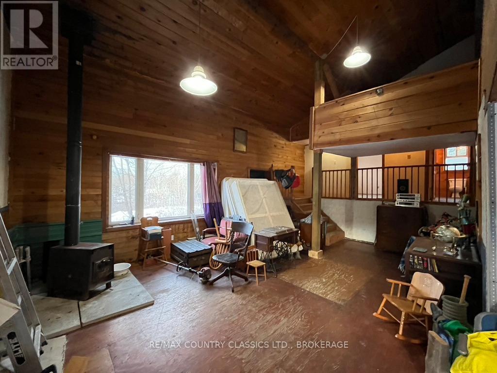 534 B Slate Falls Road, Addington Highlands, Ontario  K0H 1L0 - Photo 10 - X12554302