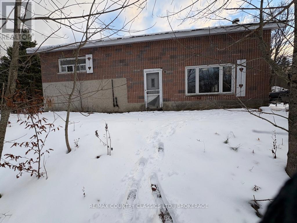 534 B Slate Falls Road, Addington Highlands, Ontario  K0H 1L0 - Photo 33 - X12554302