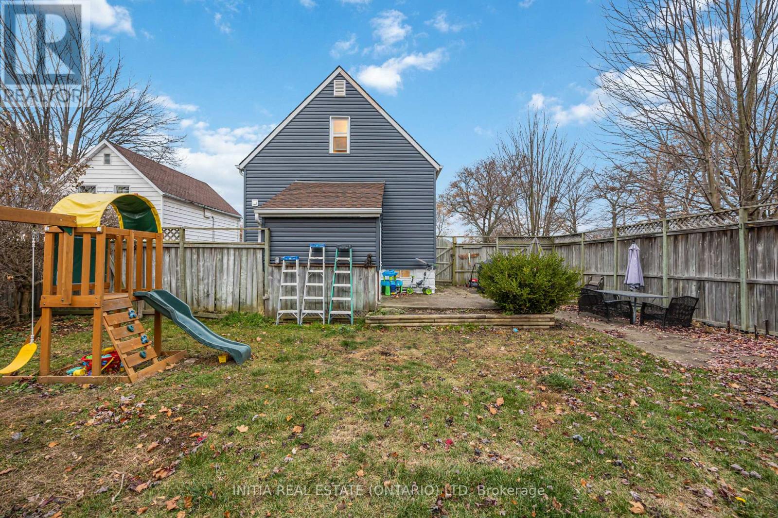 856 Devine Street, Sarnia, Ontario  N7T 1X5 - Photo 23 - X12553880