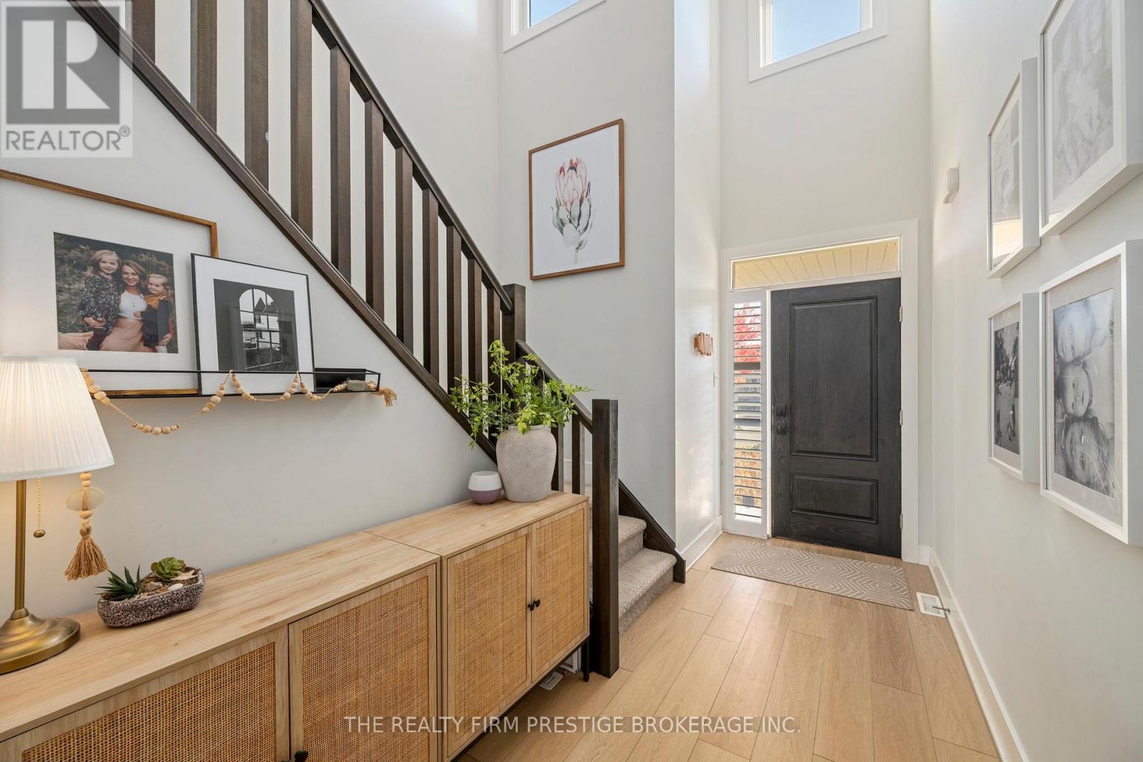 1451 Riverbend Road, London South, Ontario  N6K 0E7 - Photo 4 - X12554032