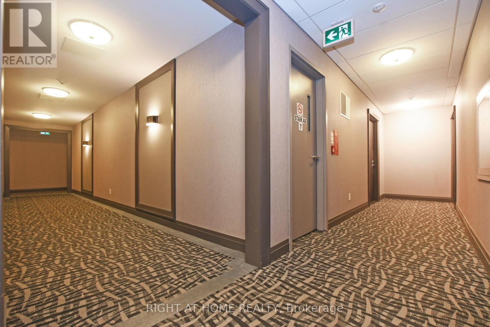 720 - 3600 Hwy 7 Road, Vaughan, Ontario  L4L 0G7 - Photo 4 - N12673342