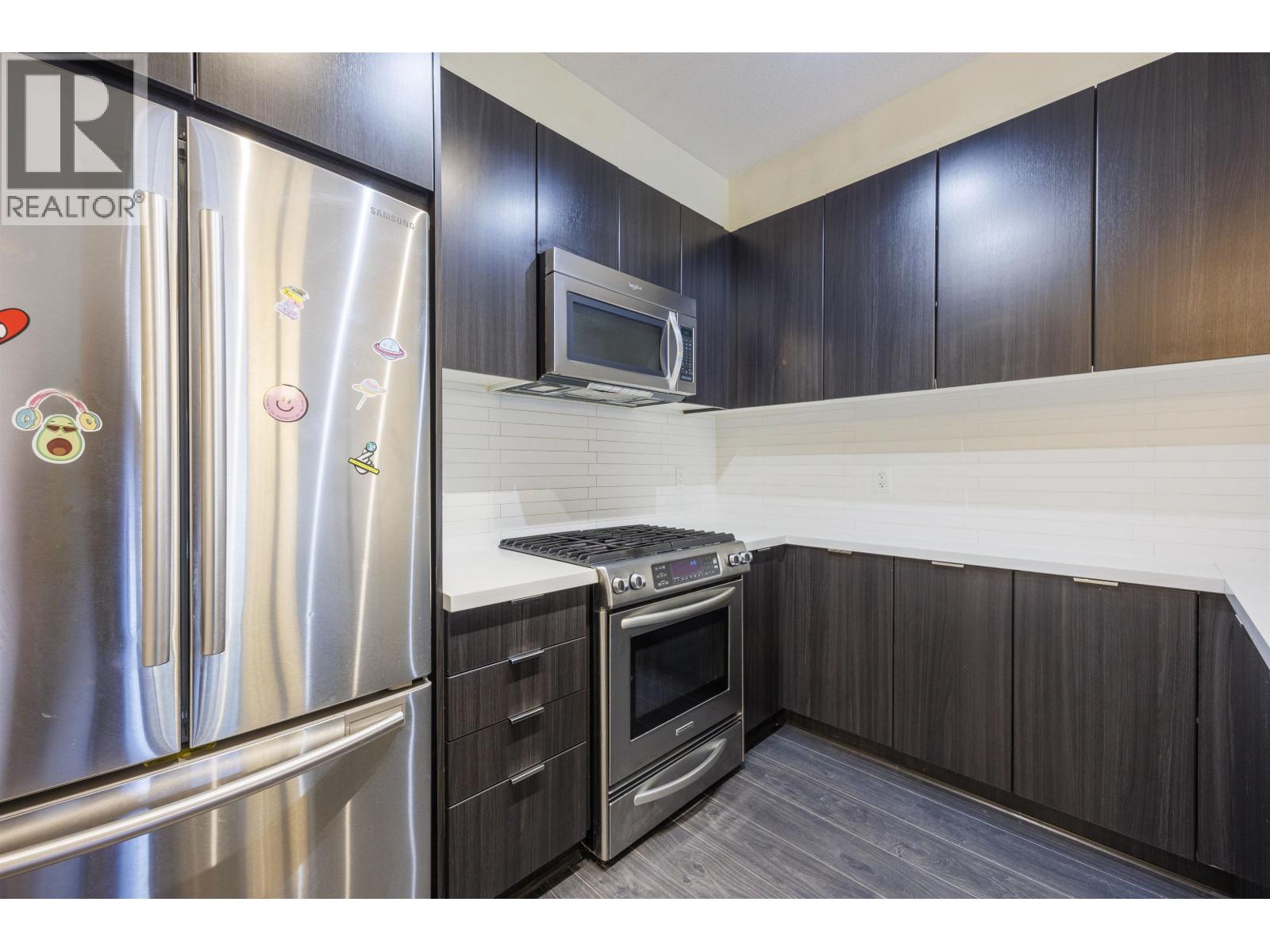 213 3107 Windsor Gate, Coquitlam, British Columbia  V3B 0L1 - Photo 13 - R3075507