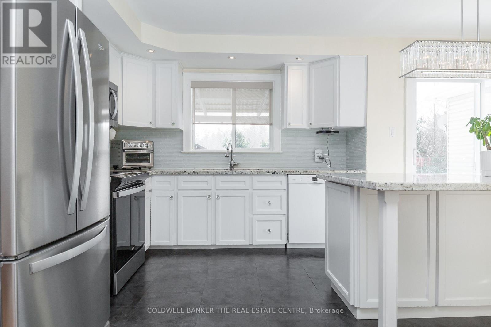 1527 Par Four Drive, Midland, Ontario  L4R 5K3 - Photo 14 - S12673268