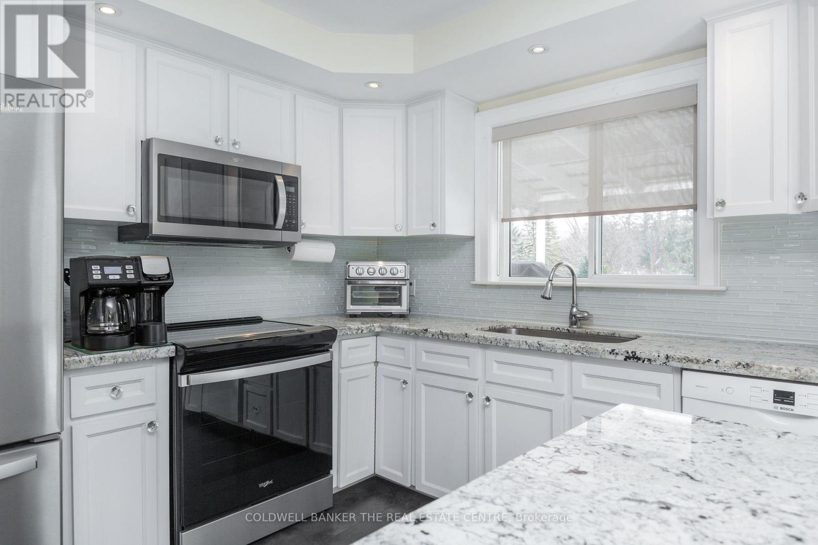 1527 Par Four Drive, Midland, Ontario  L4R 5K3 - Photo 15 - S12673268