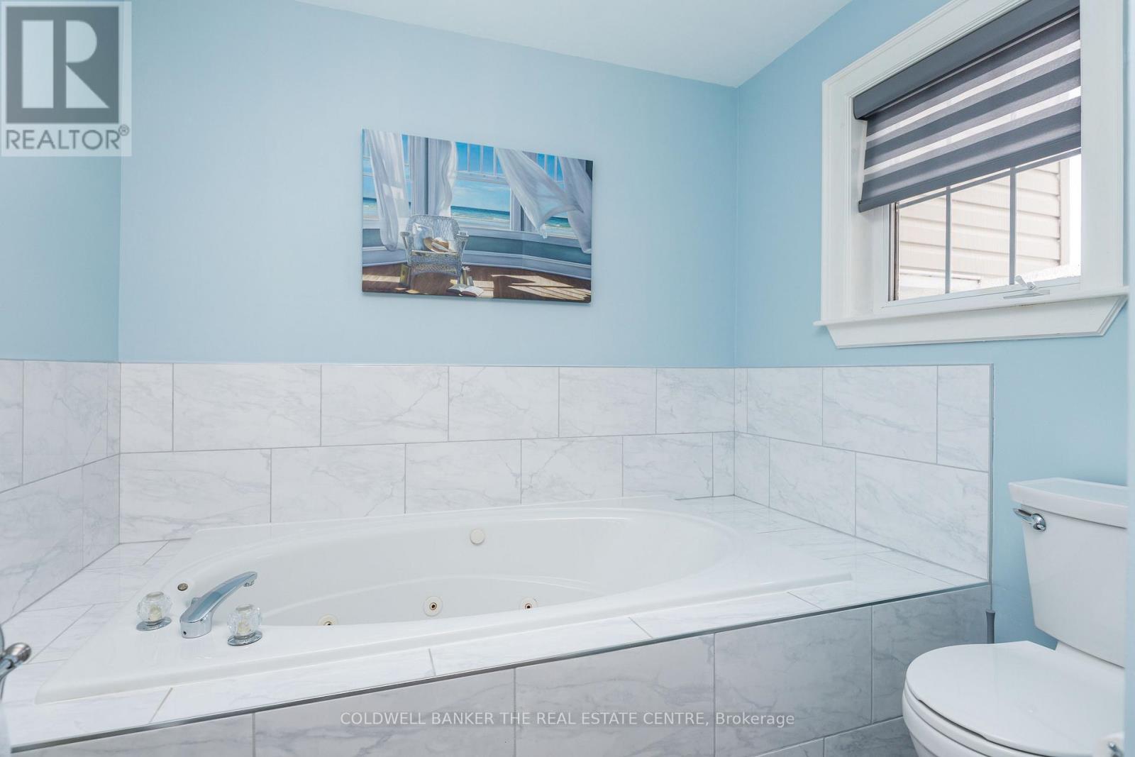 1527 Par Four Drive, Midland, Ontario  L4R 5K3 - Photo 19 - S12673268