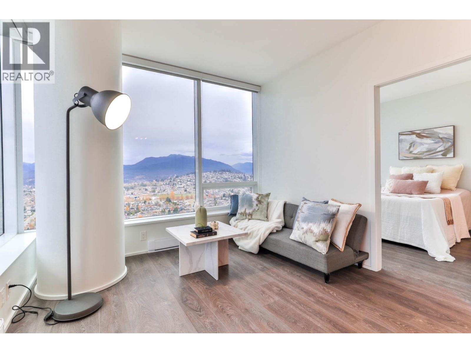 5006 1955 ALPHA WAY, Burnaby, British Columbia